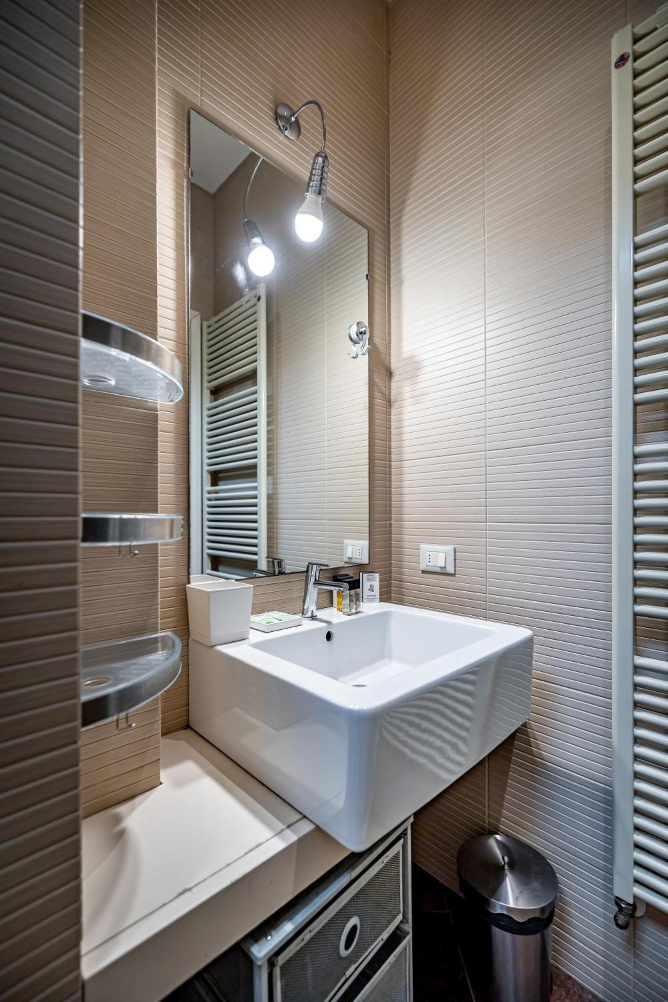 Yd Servi Suite Apt Florence Luaran gambar