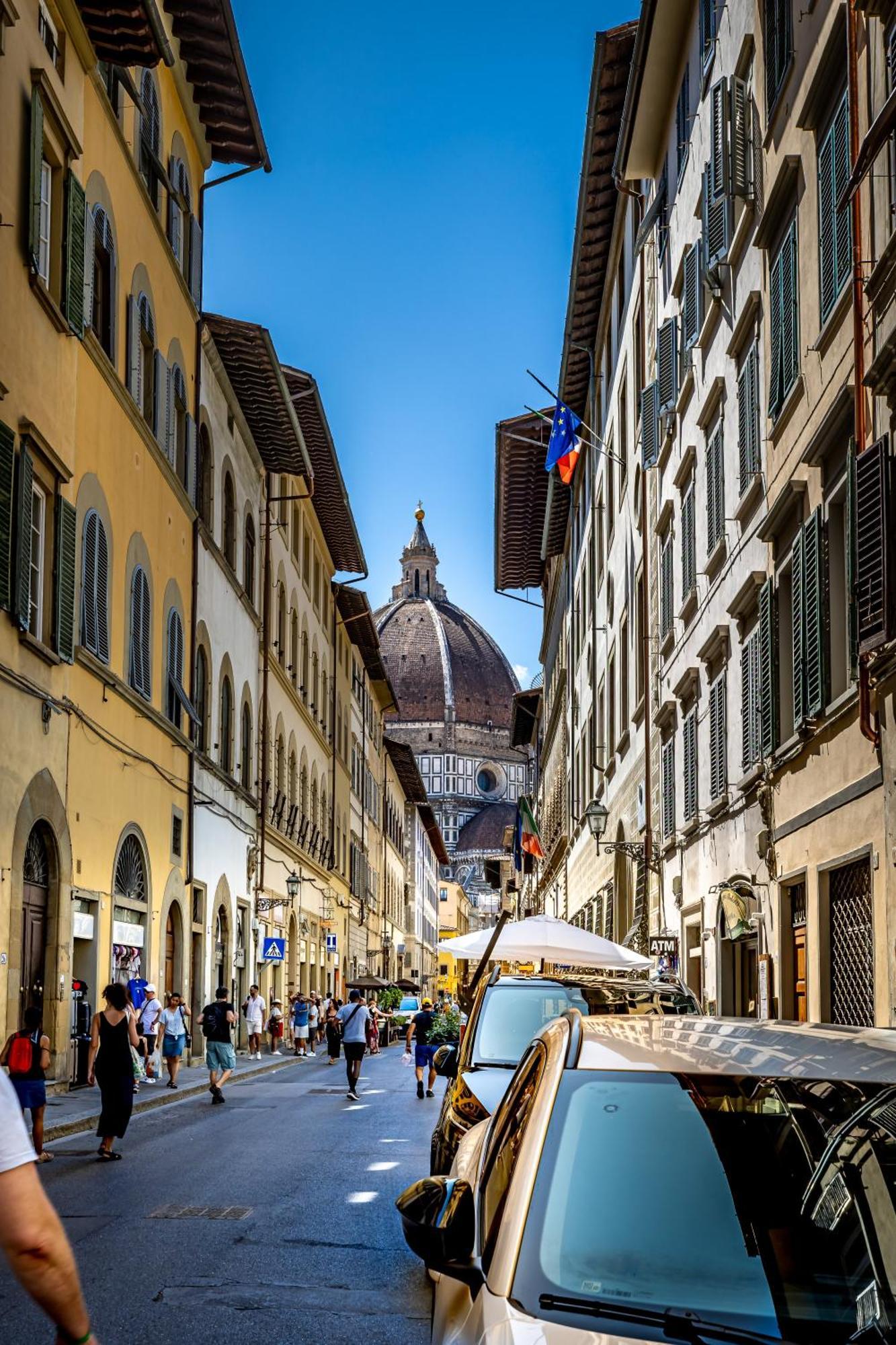 Yd Servi Suite Apt Florence Luaran gambar