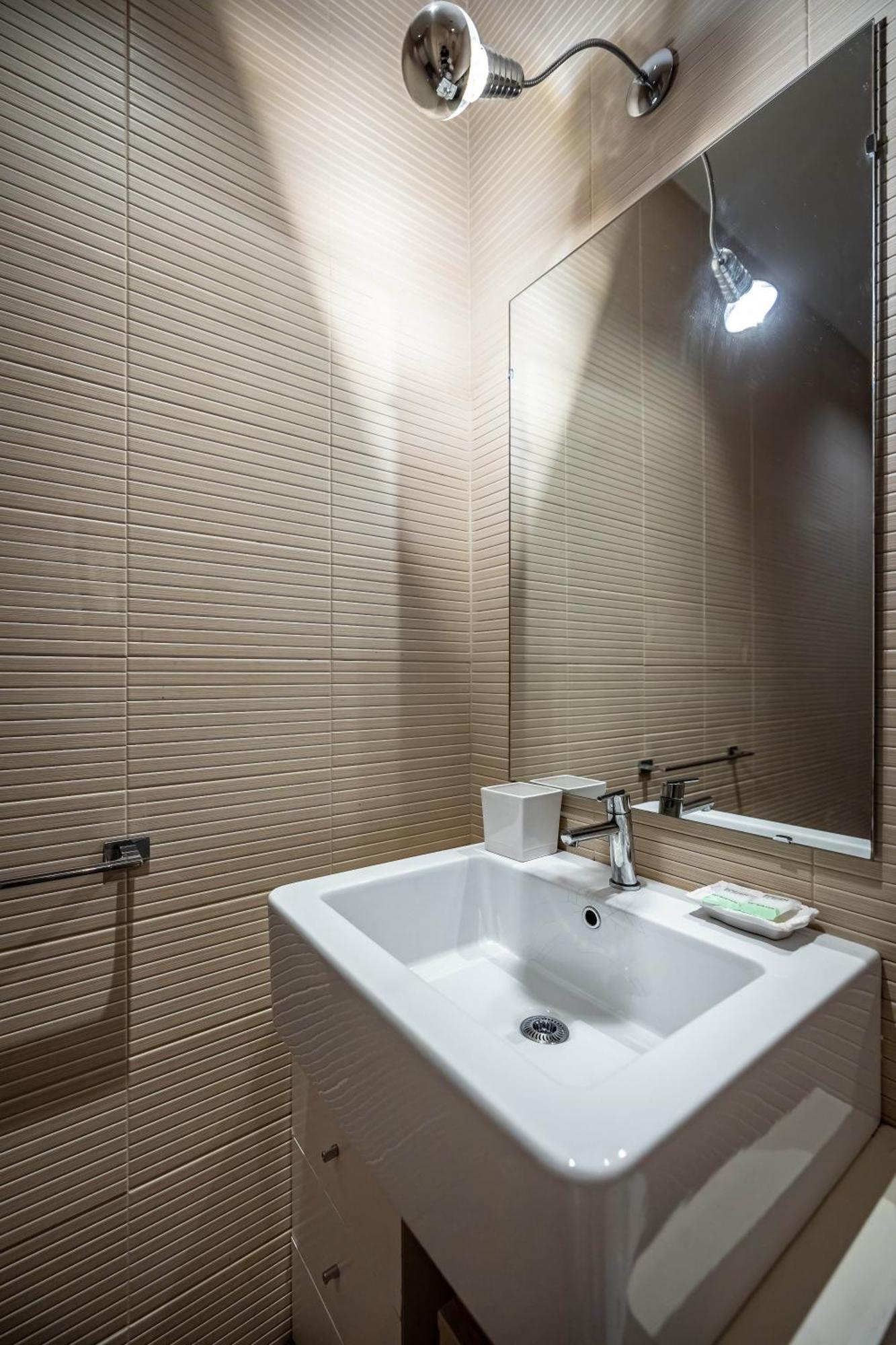 Yd Servi Suite Apt Florence Luaran gambar