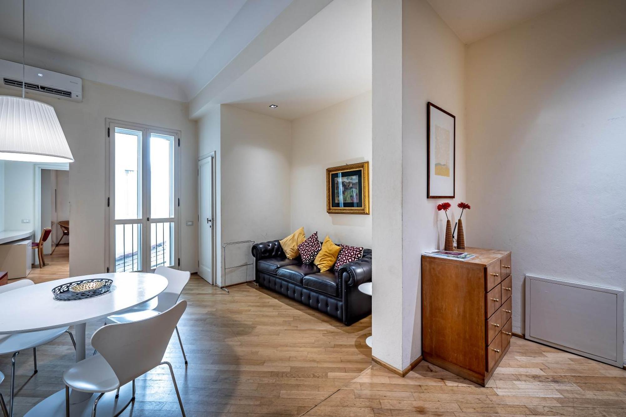 Yd Servi Suite Apt Florence Luaran gambar