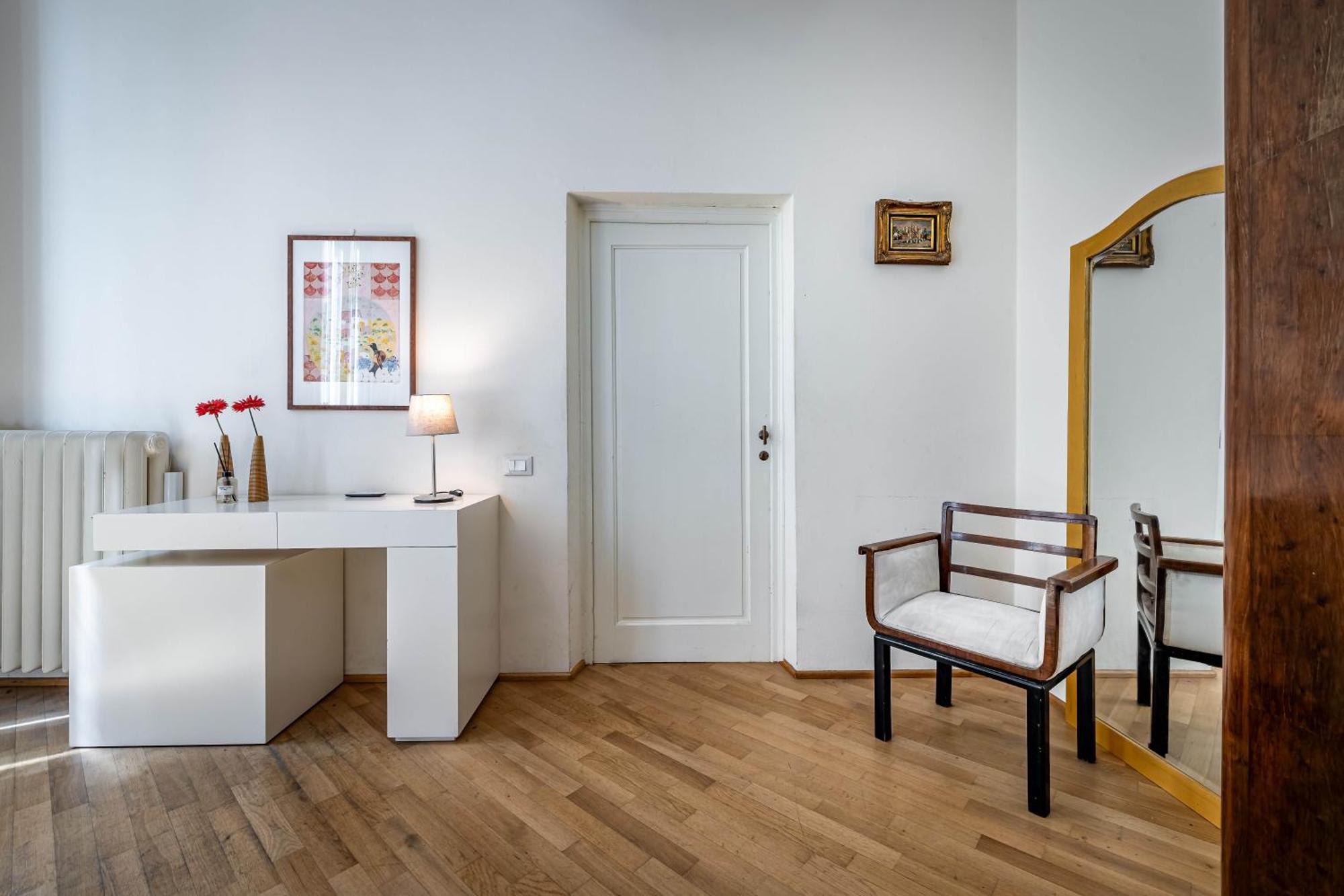 Yd Servi Suite Apt Florence Luaran gambar