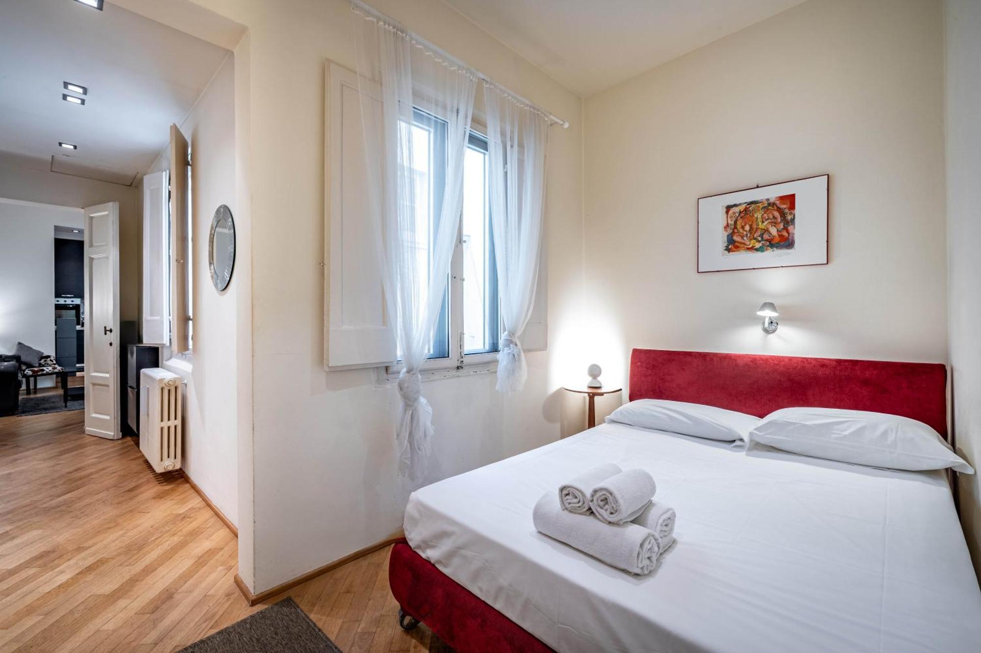 Yd Servi Suite Apt Florence Luaran gambar